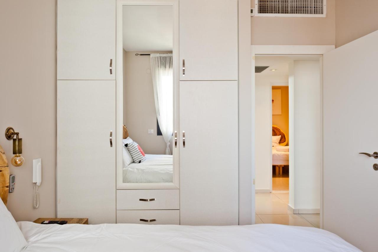 Apartment Superior & Spacious.over Tlv Mall